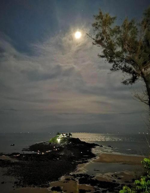 Vacsava Hotel Vung Tau Esterno foto